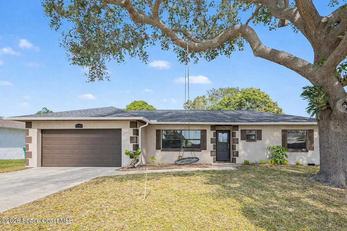 Photo of 1584 Gardner Dr Drive