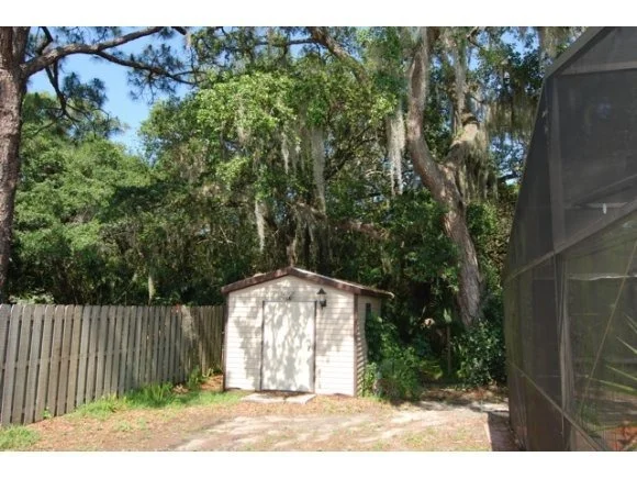 Photo of 1865 Oakwood