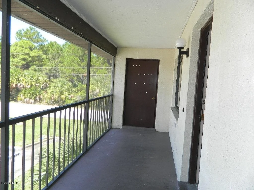 Photo of Unit 105 at 3213 Murrell Road