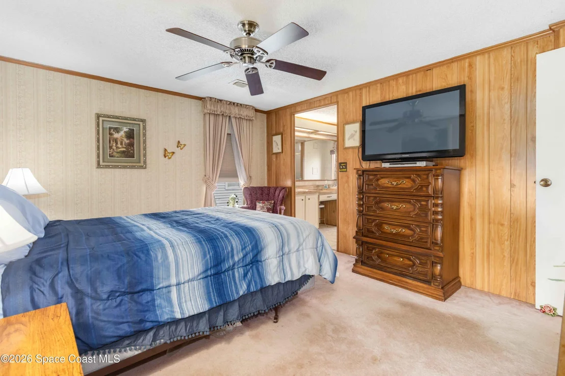 Photo of 703 Amaryllis Drive