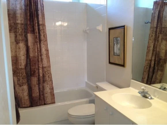 Photo of 2564 Addington