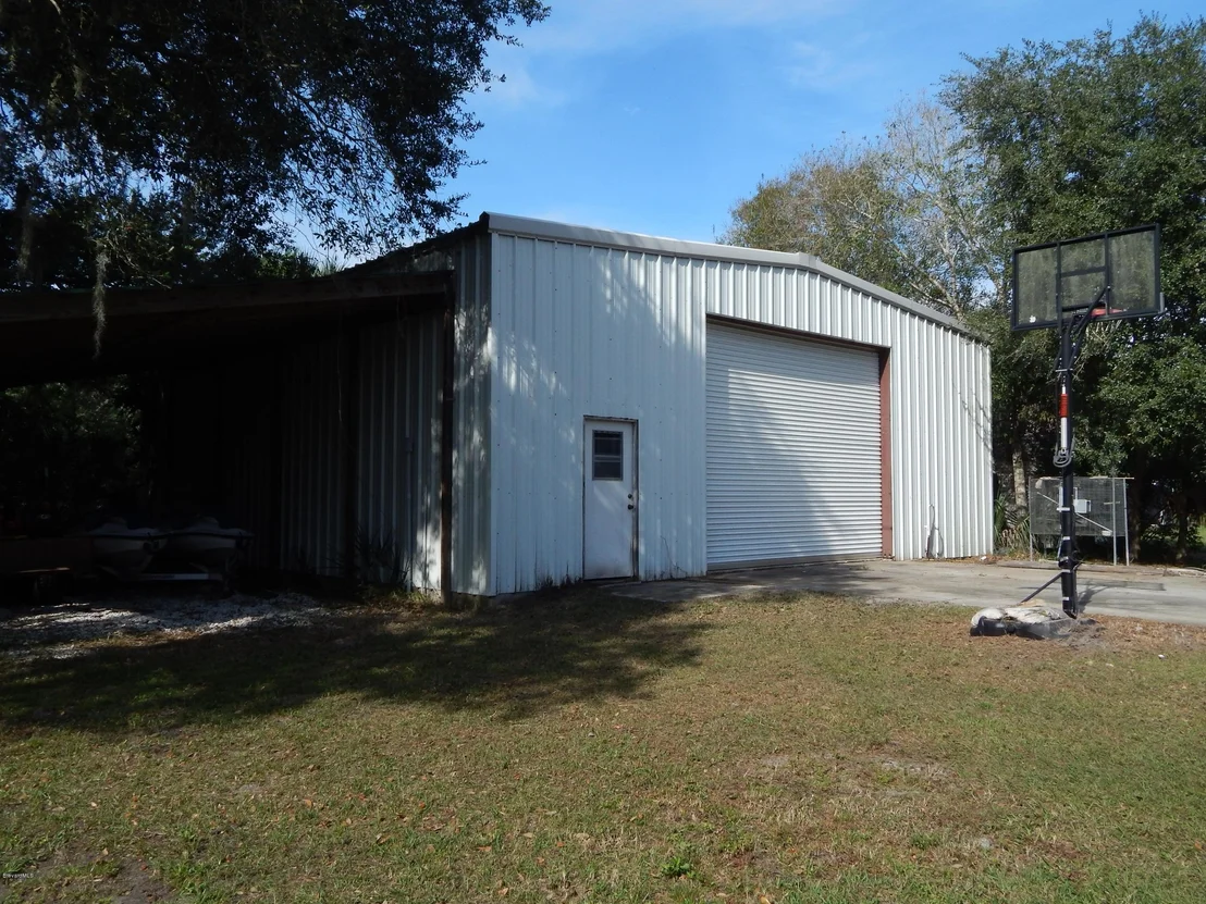 Photo of 3740 Fenner Road