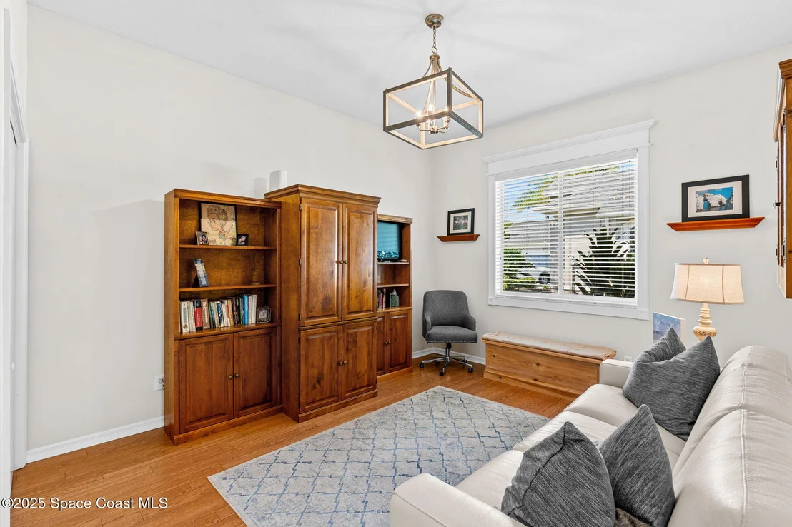 Photo of 921 Wildwood Drive