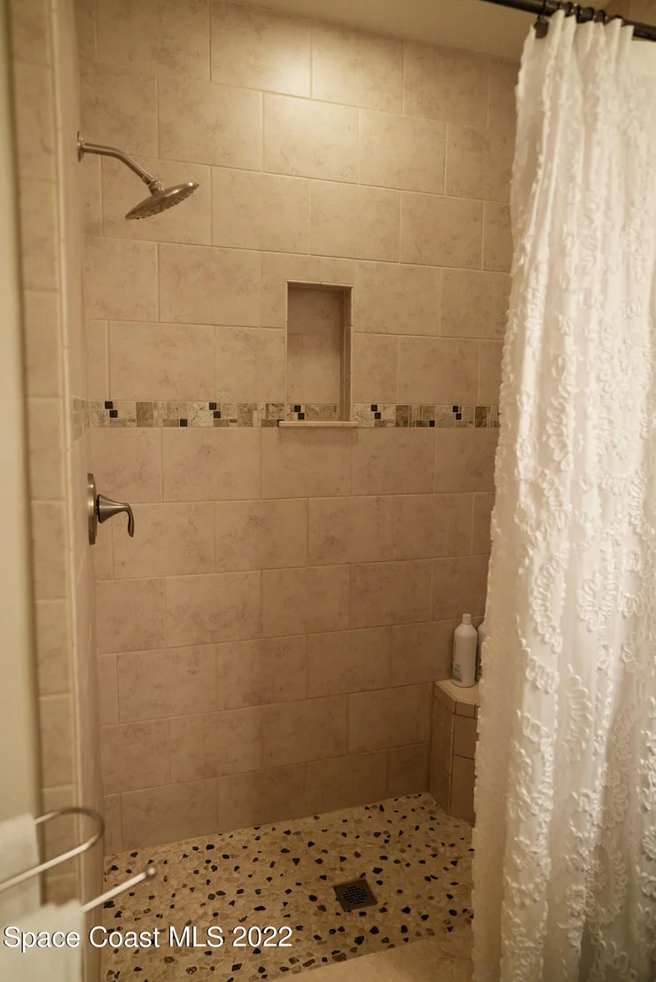 Photo of 2505 Falcon Lane