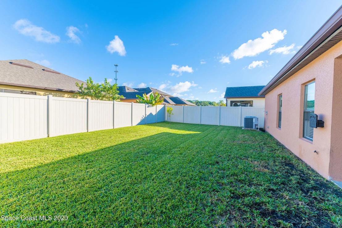 Photo of 3910 Harvest Circle Circle