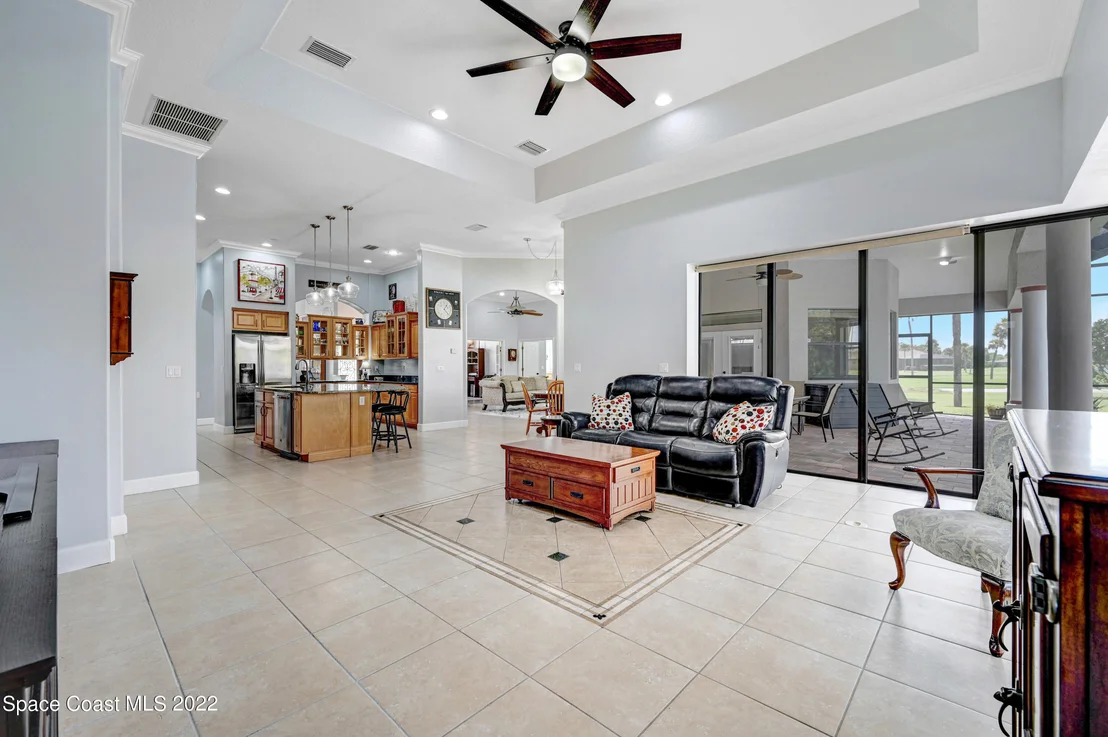 Photo of 903 Bluegrass Lane
