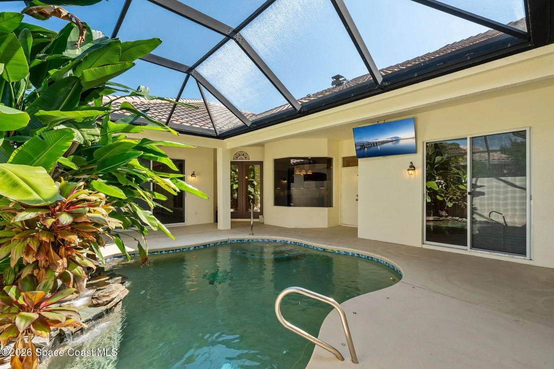 Photo of 162 Whaler Drive