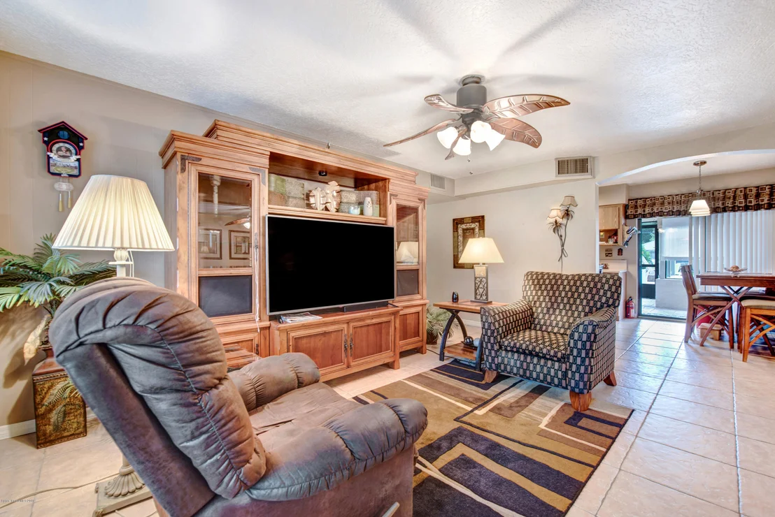 Photo of 2836 Econ Avenue
