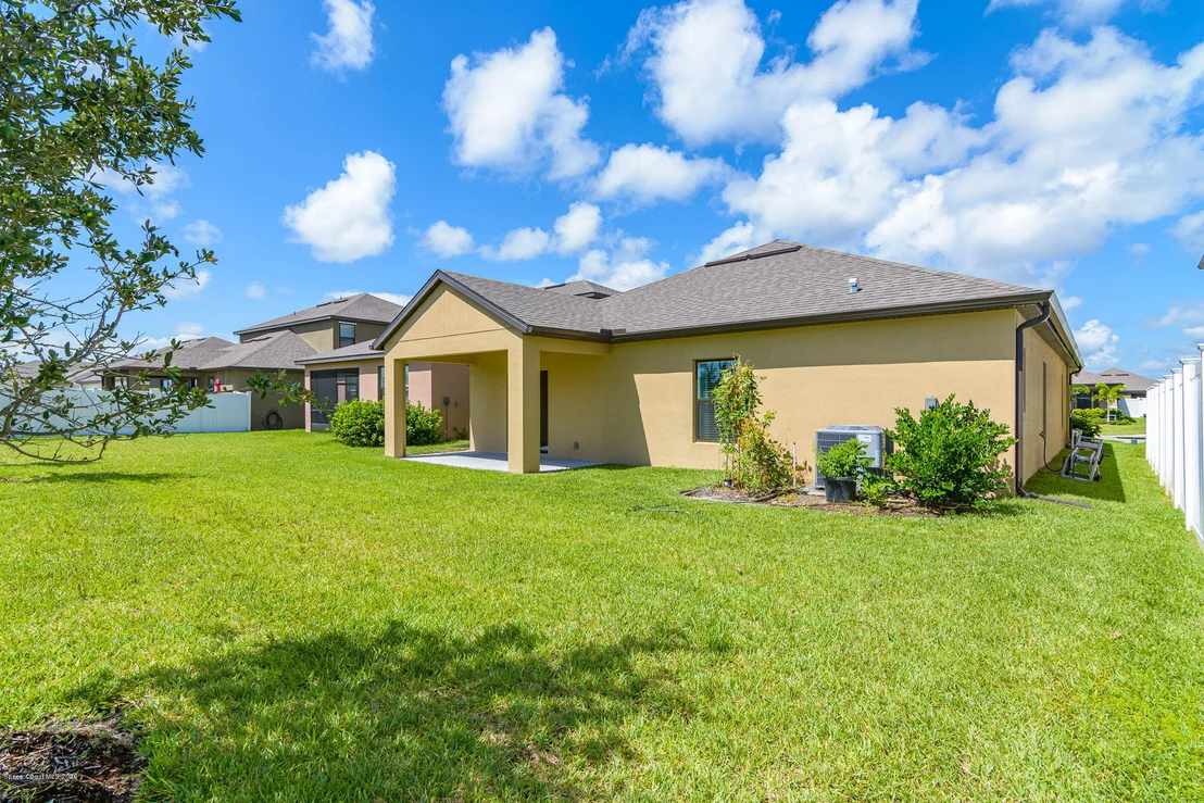 Photo of 1555 Fuji Drive