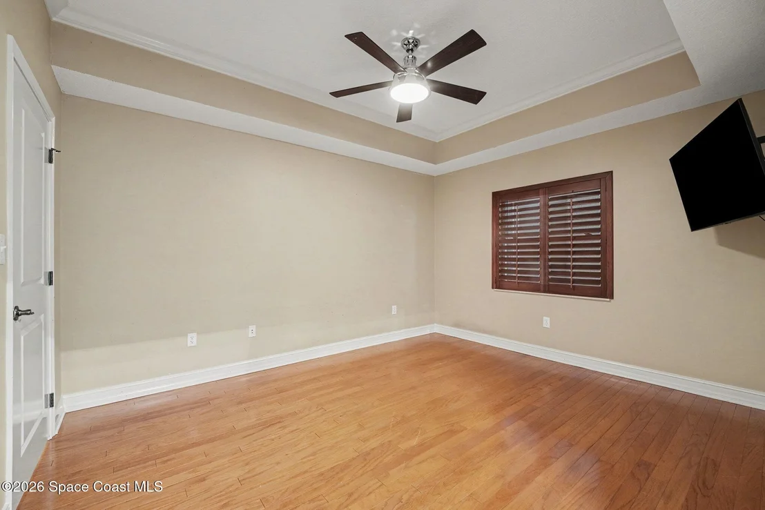 Photo of Unit 203 at 29 Riverside Drive