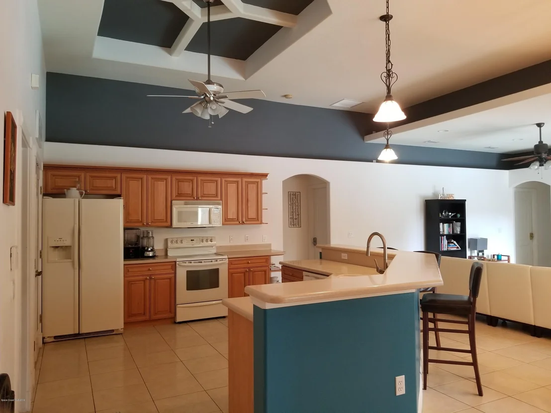 Photo of 336 Park Hill Boulevard