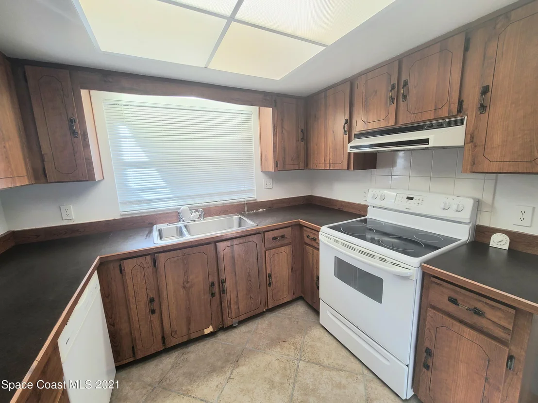 Photo of 292 Chase Road