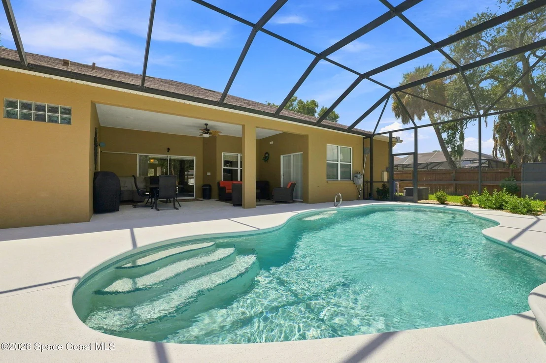 Photo of 720 Spring Oak Drive