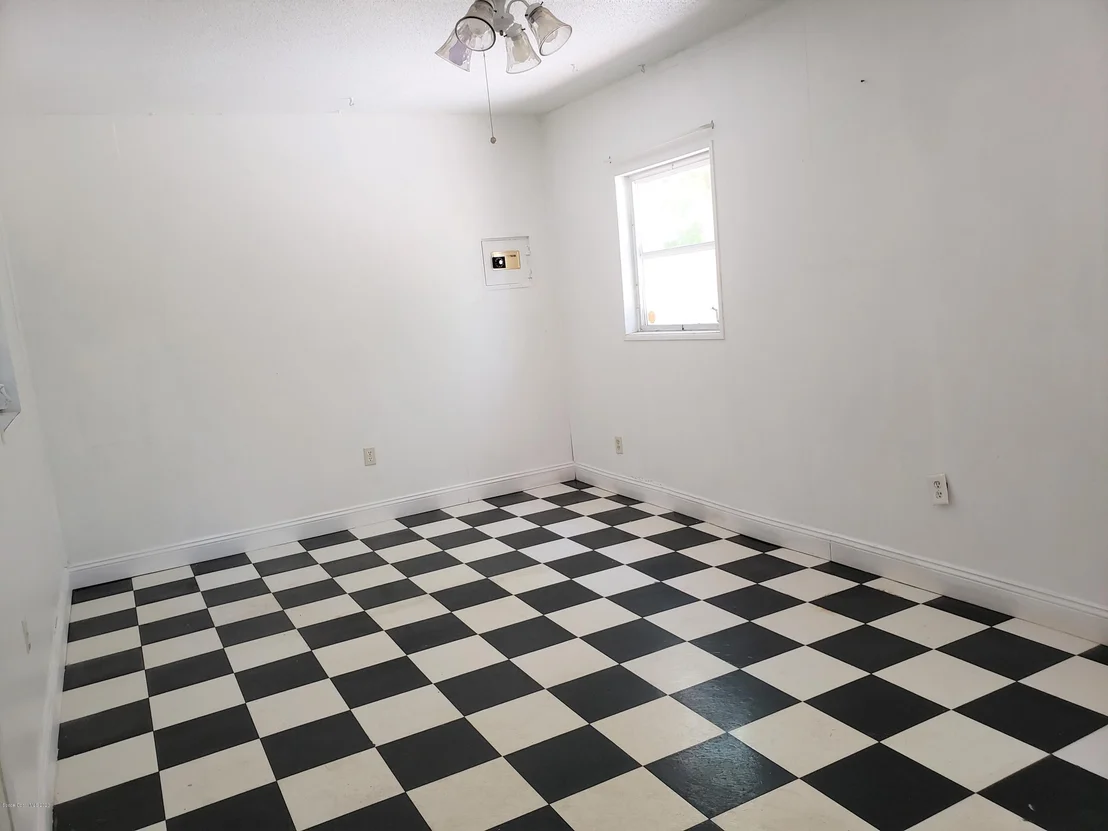 Photo of 1815 Glendon Drive
