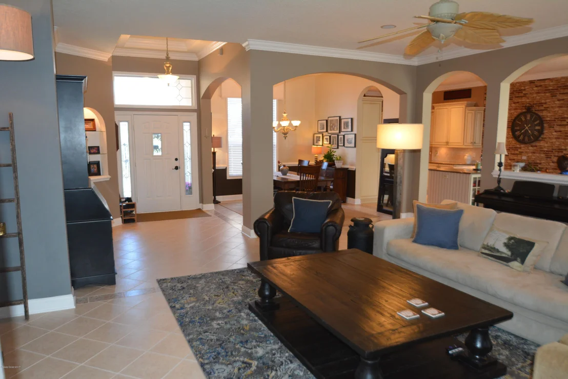 Photo of 2741 Englewood Drive