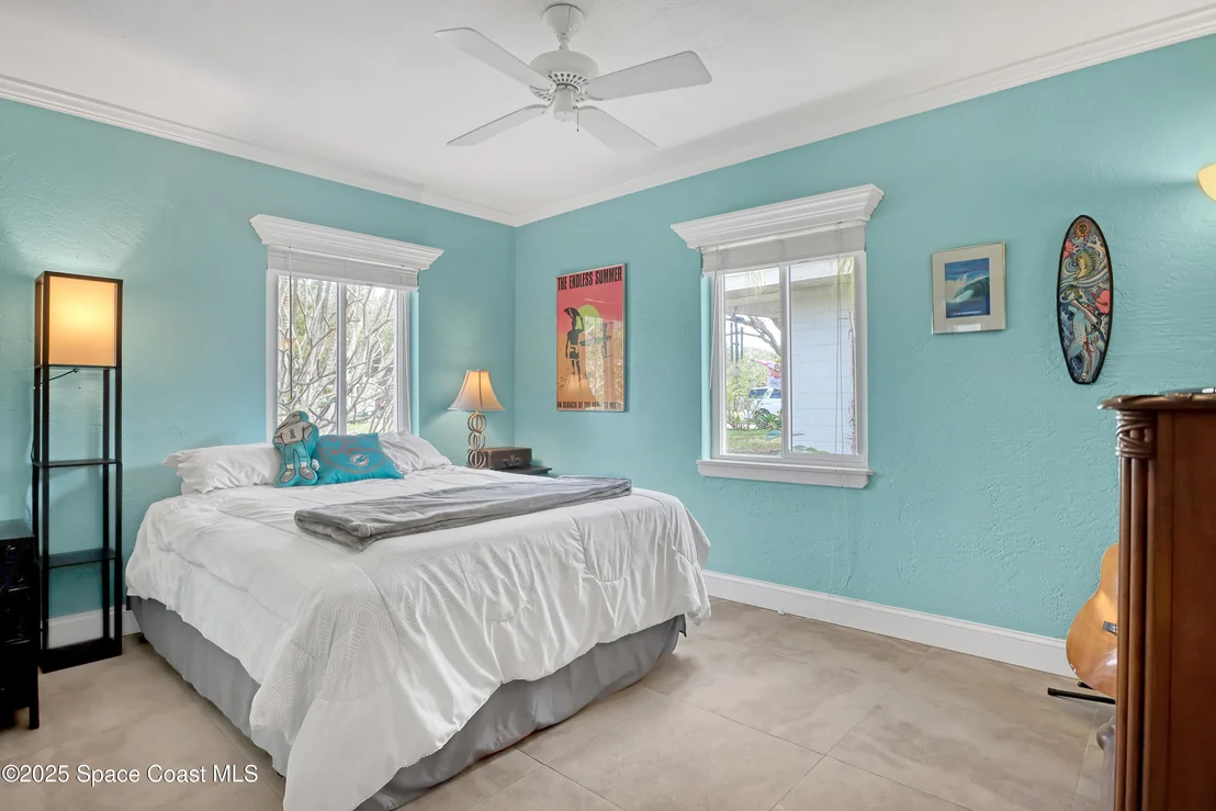 Photo of 54 W Bay Drive