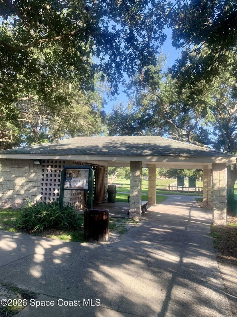 Photo of 1871 Thesy Drive