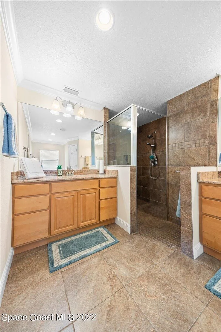 Photo of 5265 Evinrude Road