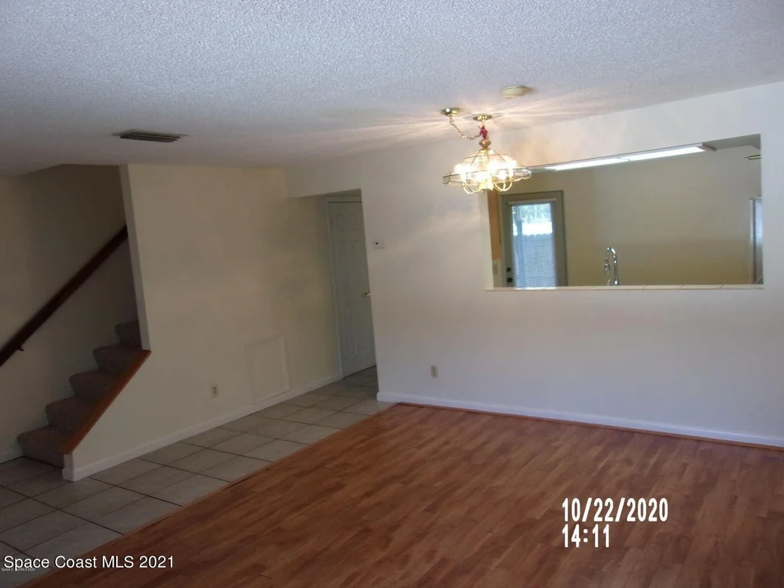 Photo of Unit 2 at 1880 Murrell Road