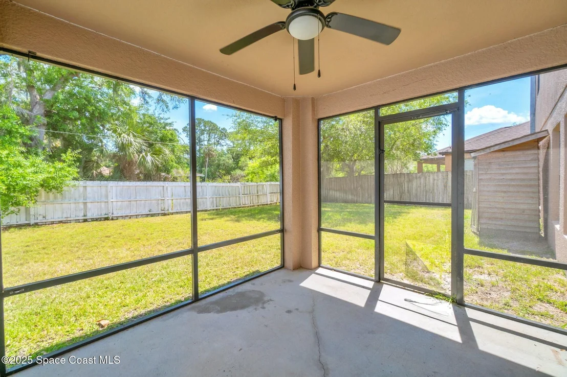 Photo of 404 Dryden Circle