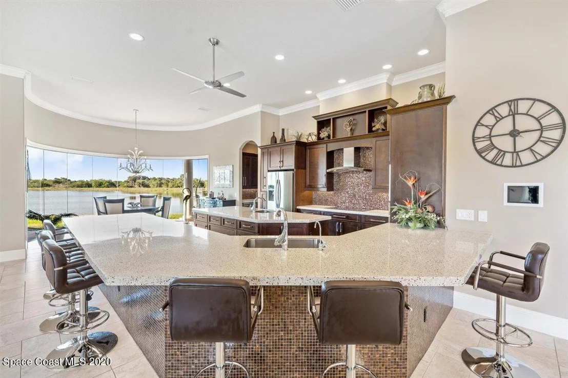 Photo of 924 Derby Lane