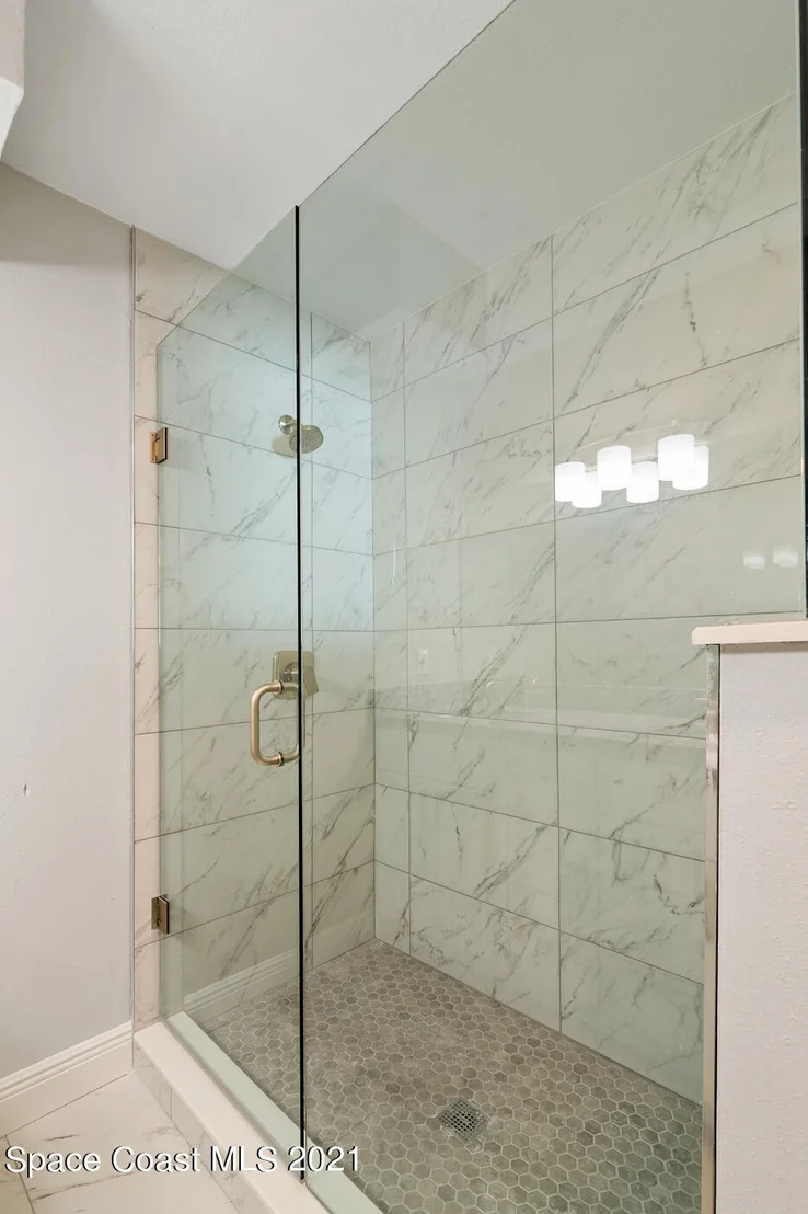 Photo of 1700 Loquat Drive