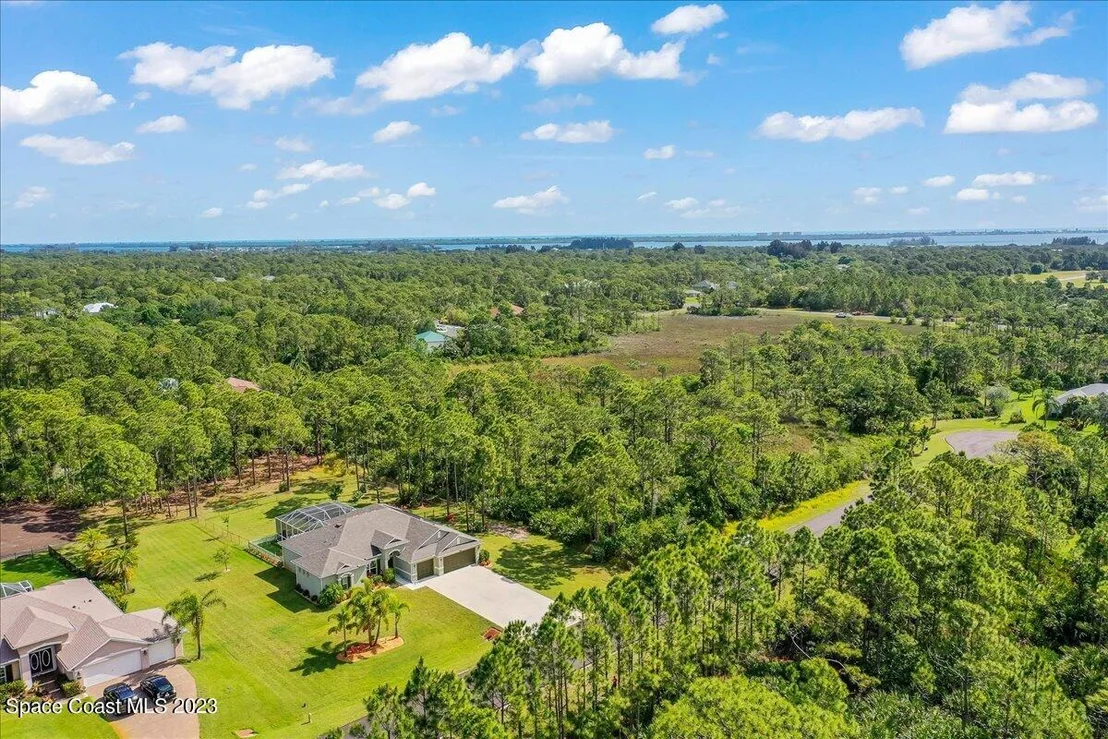 Photo of 4504 Celestial Drive