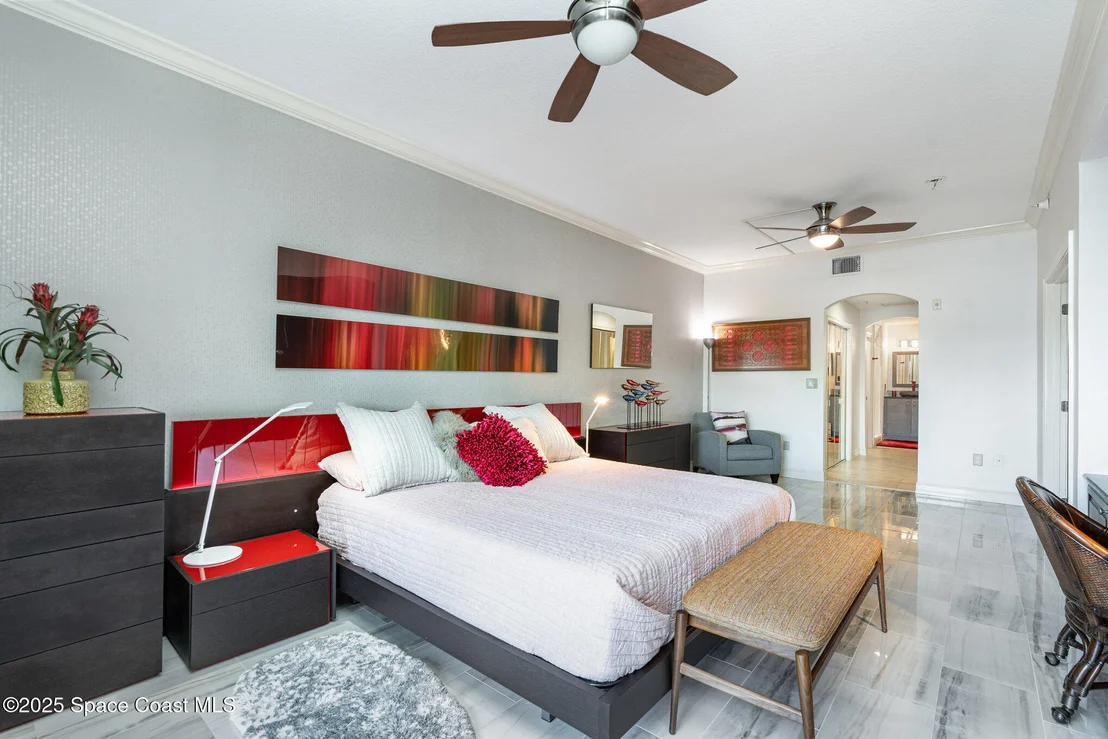 Photo of Unit 203 at 29 Riverside Drive