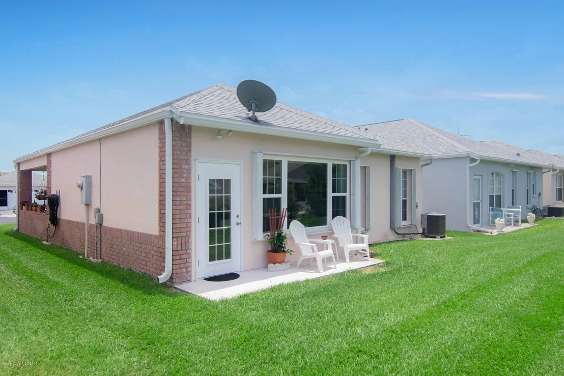 Photo of 989 South Fork Circle