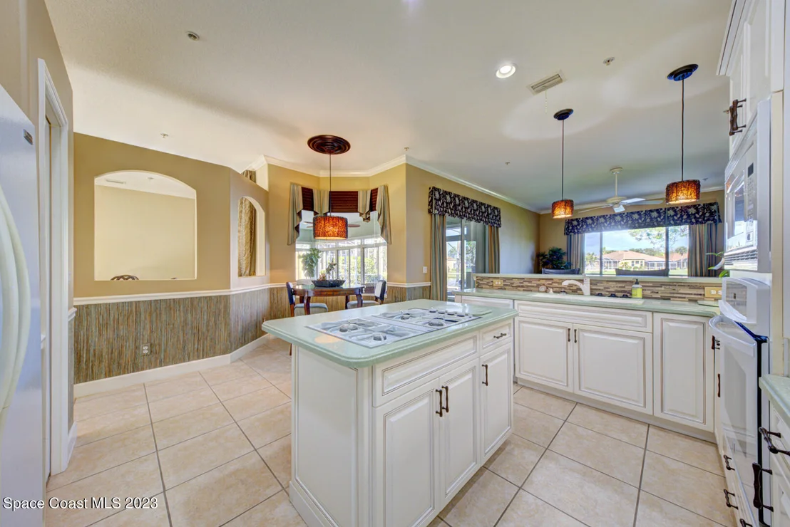Photo of 2614 Canterbury Circle