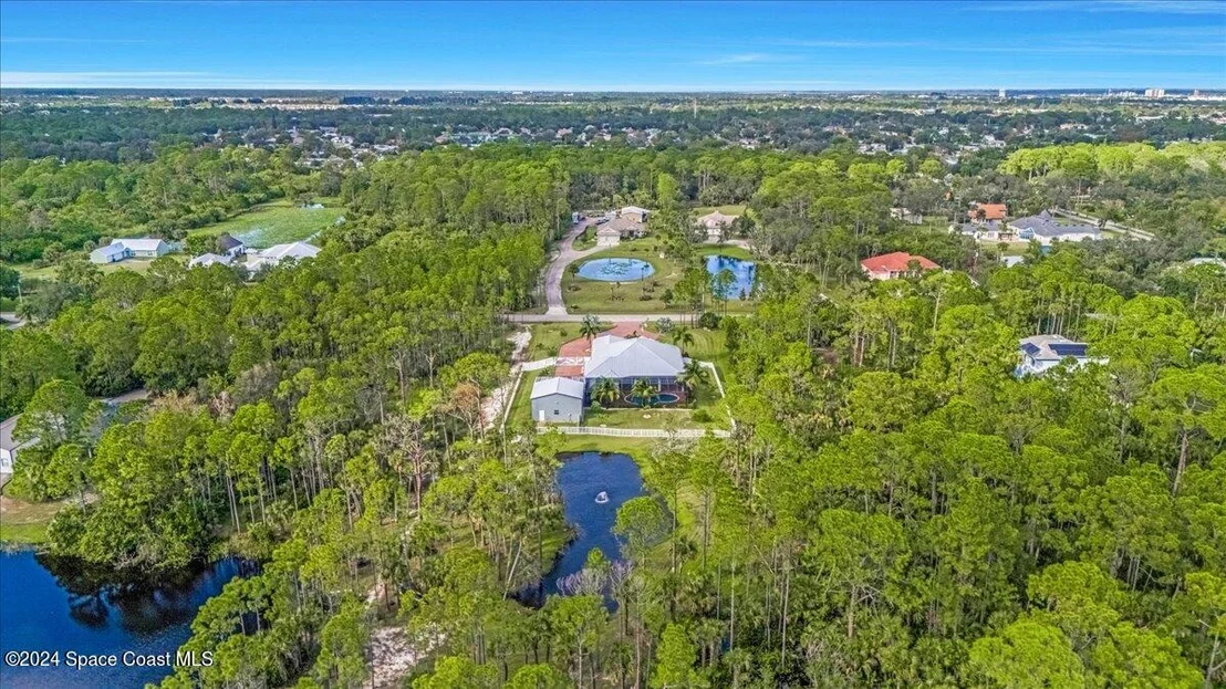 Photo of 1845 Timbers West Boulevard