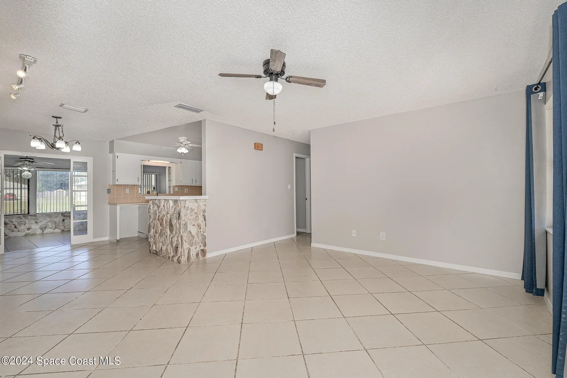 Photo of 7180 Pluto Avenue
