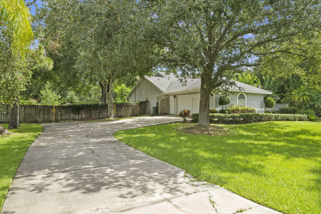 Photo of 5000 Timber Lane Drive