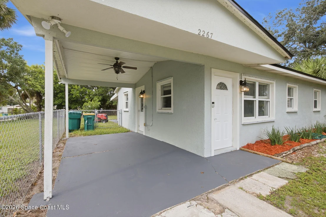 Photo of 2267 Robinhood Drive