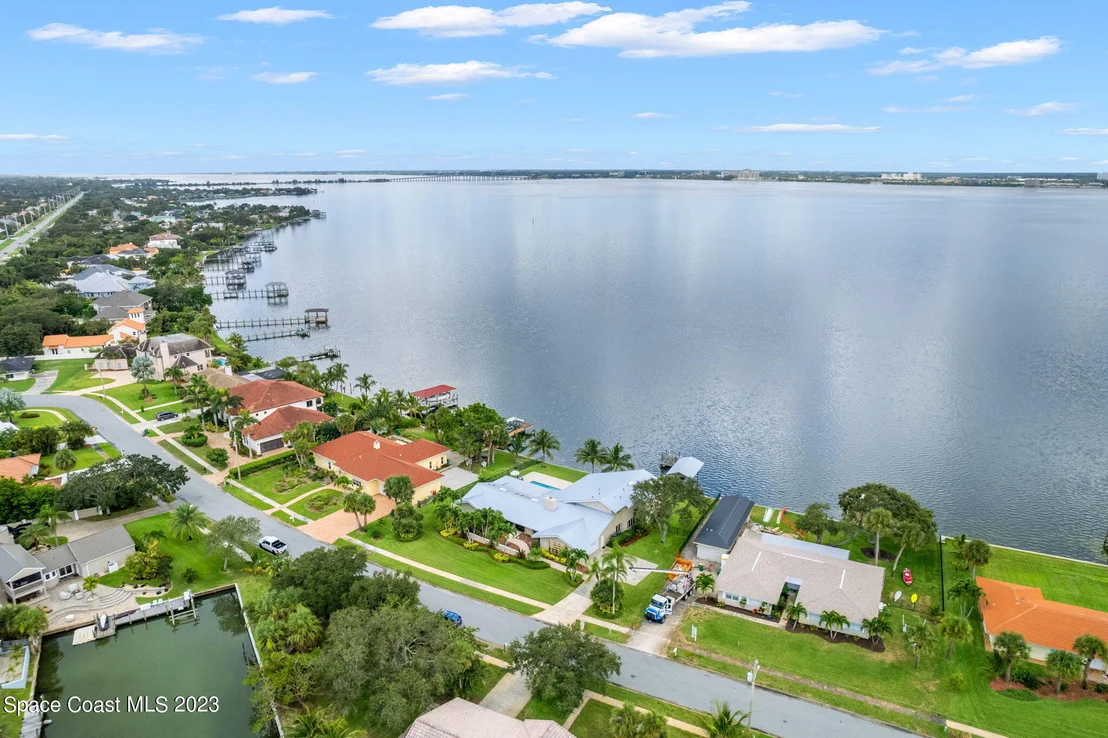 Photo of 751 Malibu Lane
