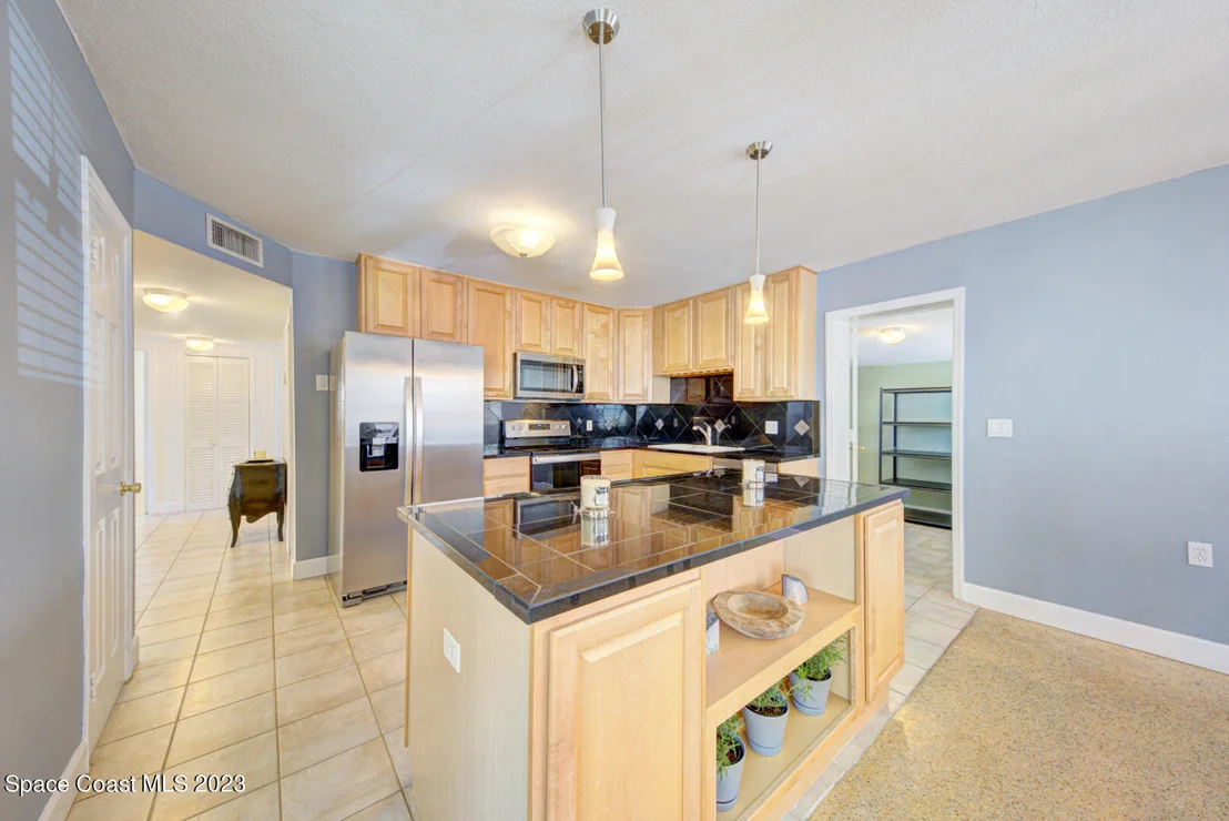 Photo of 114 Orange Avenue