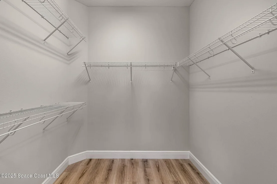 Photo of 8553 Drayton Circle