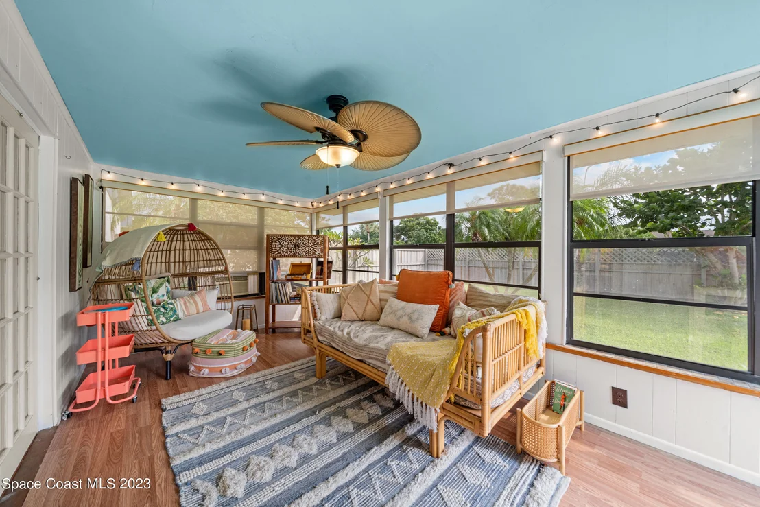 Photo of 418 Myrtlewood Road