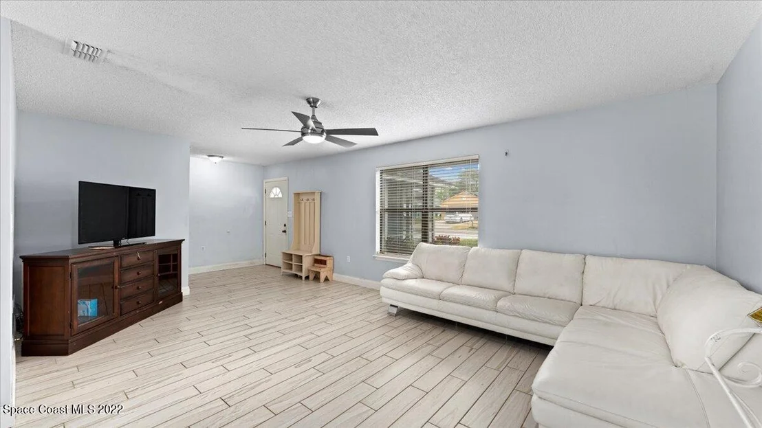 Photo of 6550 Beggs Terrace