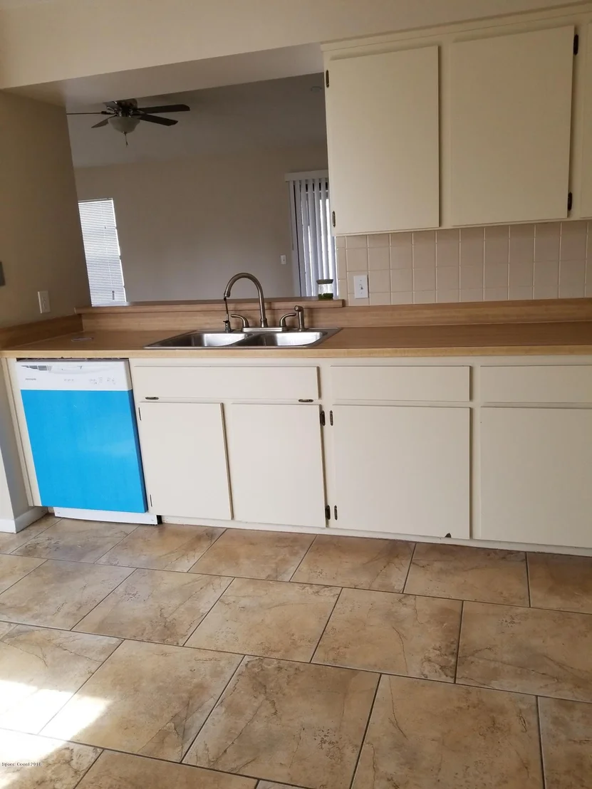 Photo of 824 Gardener Road