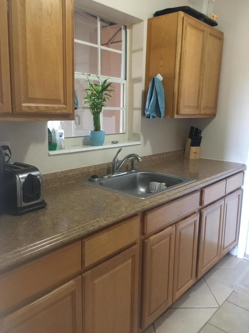 Photo of 3215 Jackson Avenue NE