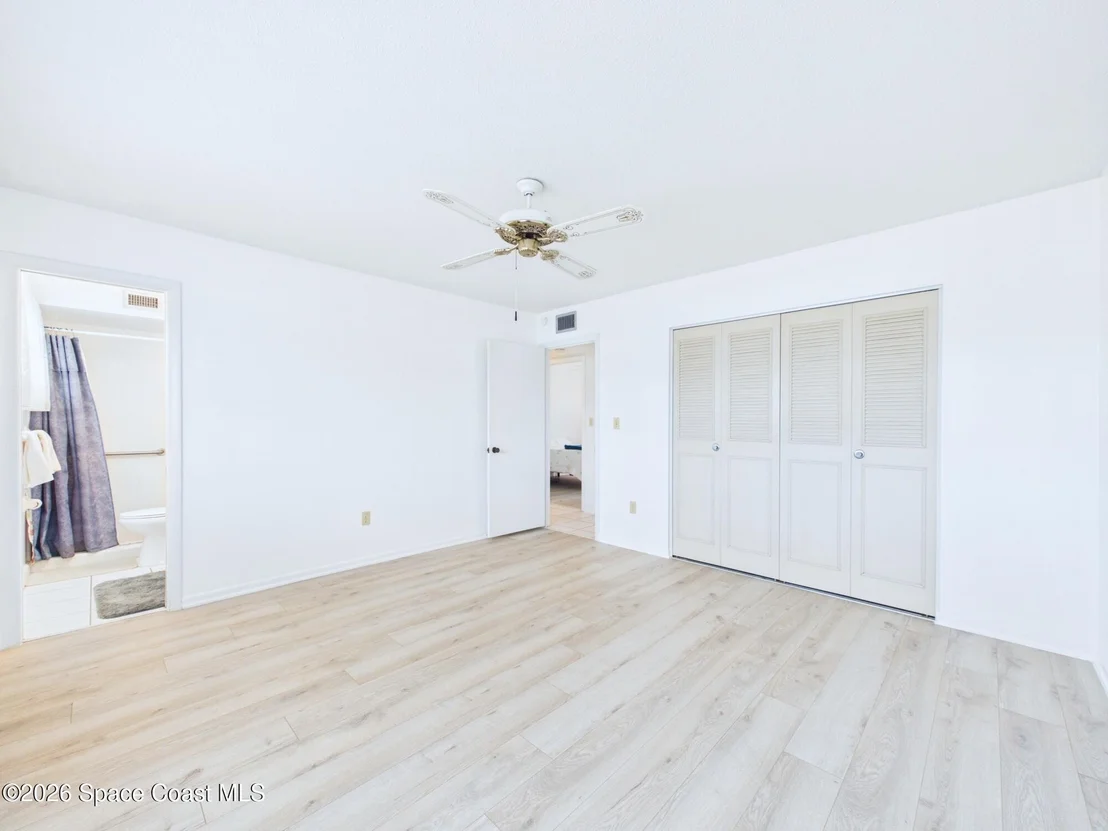 Photo of 2939 Chipper Drive NE