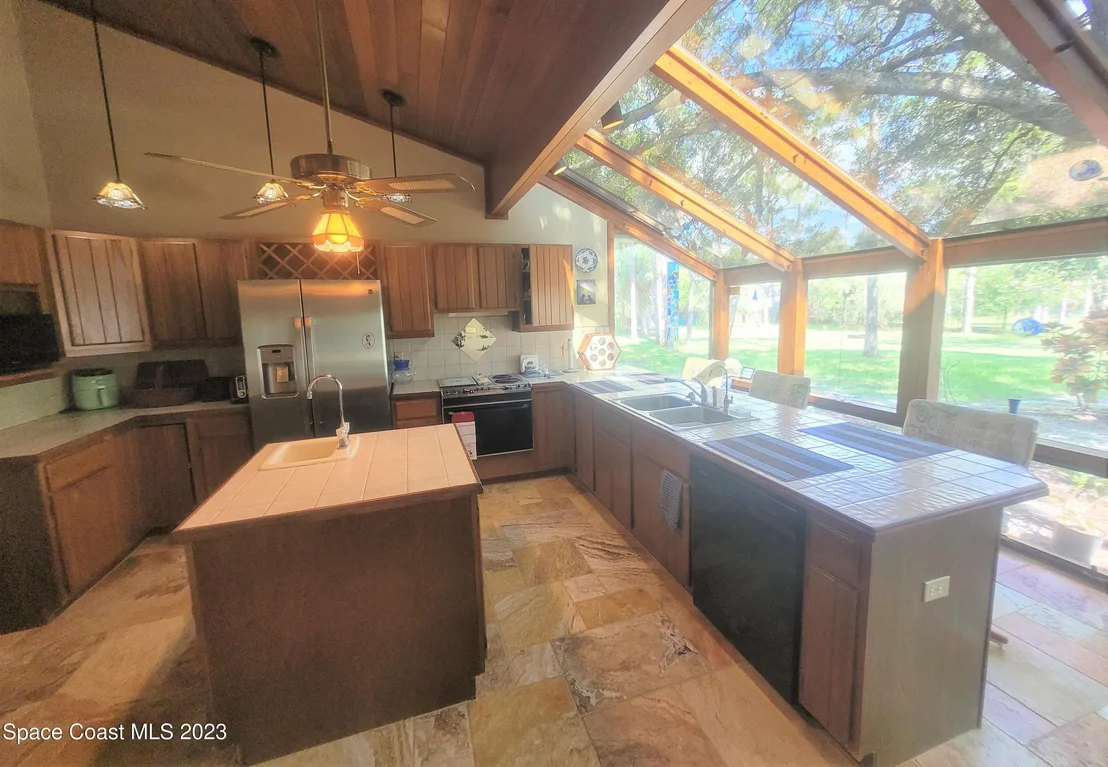 Photo of 3805 Corey Road