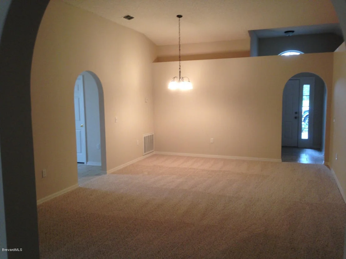 Photo of 2211 Spring Creek Circle