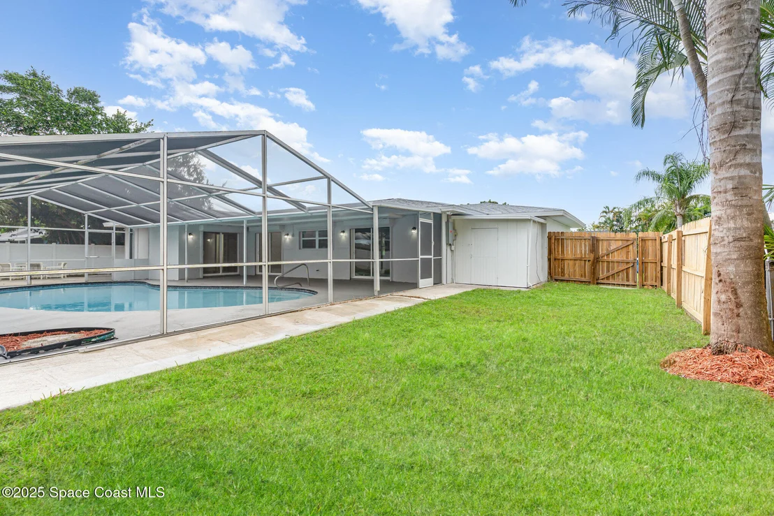 Photo of 750 Burman Lane NE