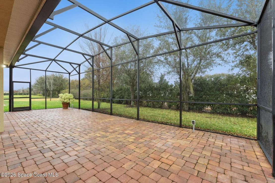 Photo of 5043 Vantage Court