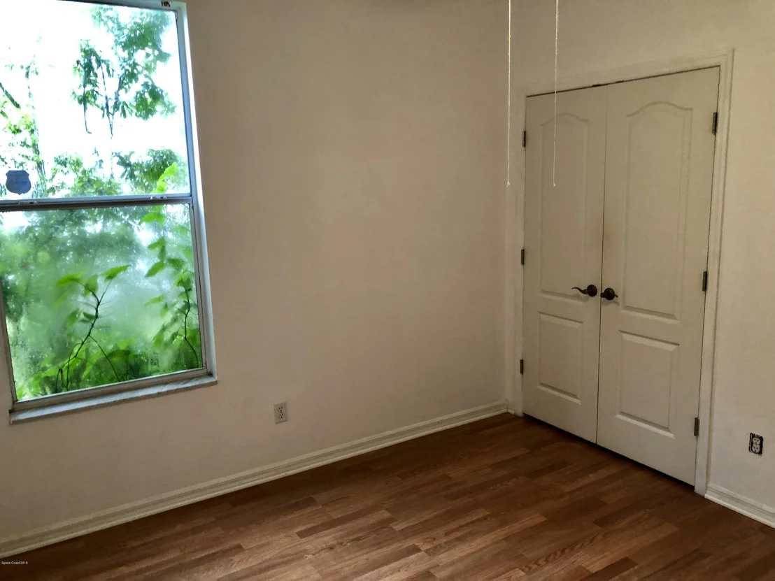 Photo of 984 Wimbledon Drive