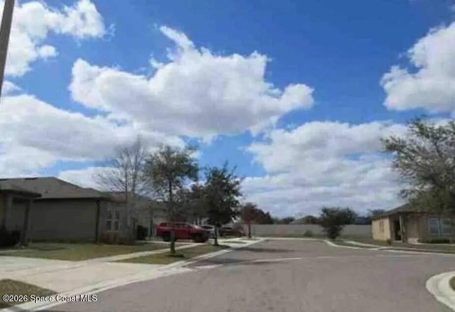Photo of 411 Eaglecrest Drive