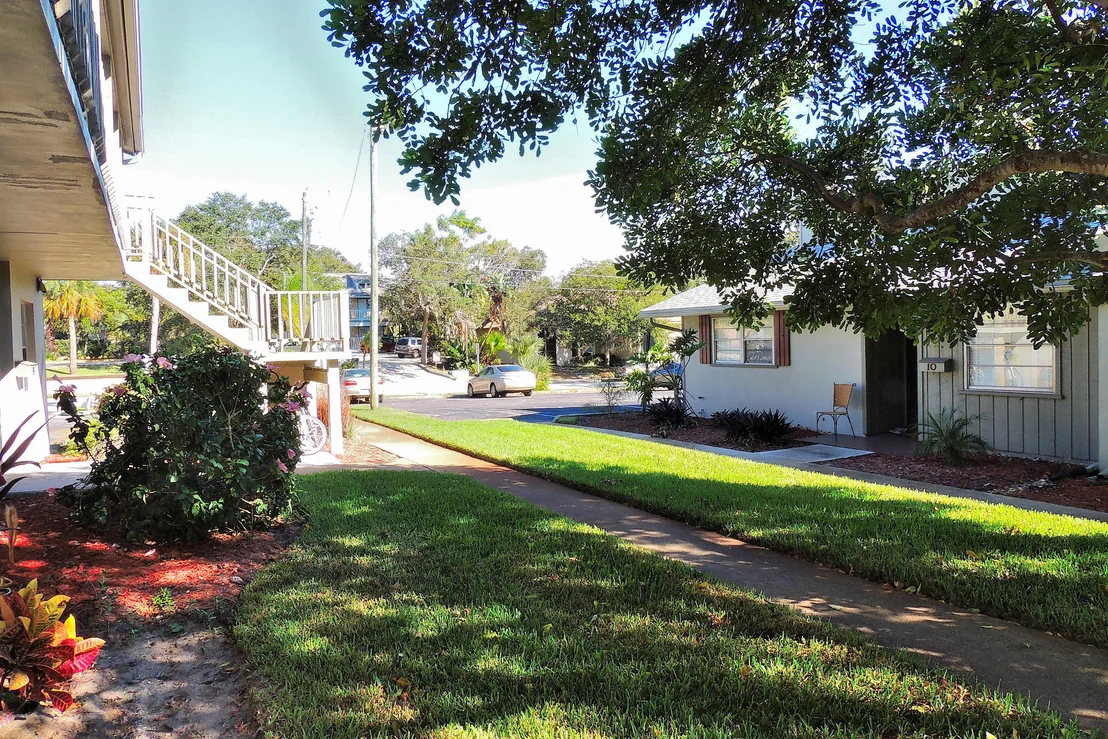 Photo of Unit 8 at 2016 Grant Place