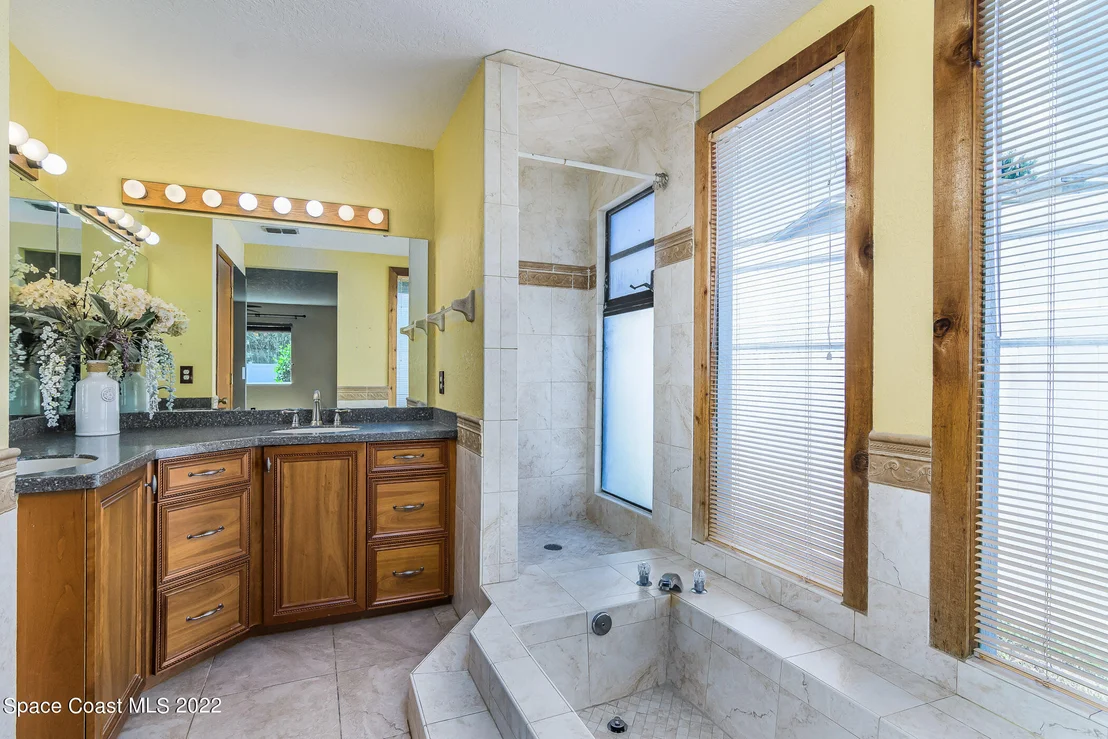 Photo of 6549 Hidden Beach Circle